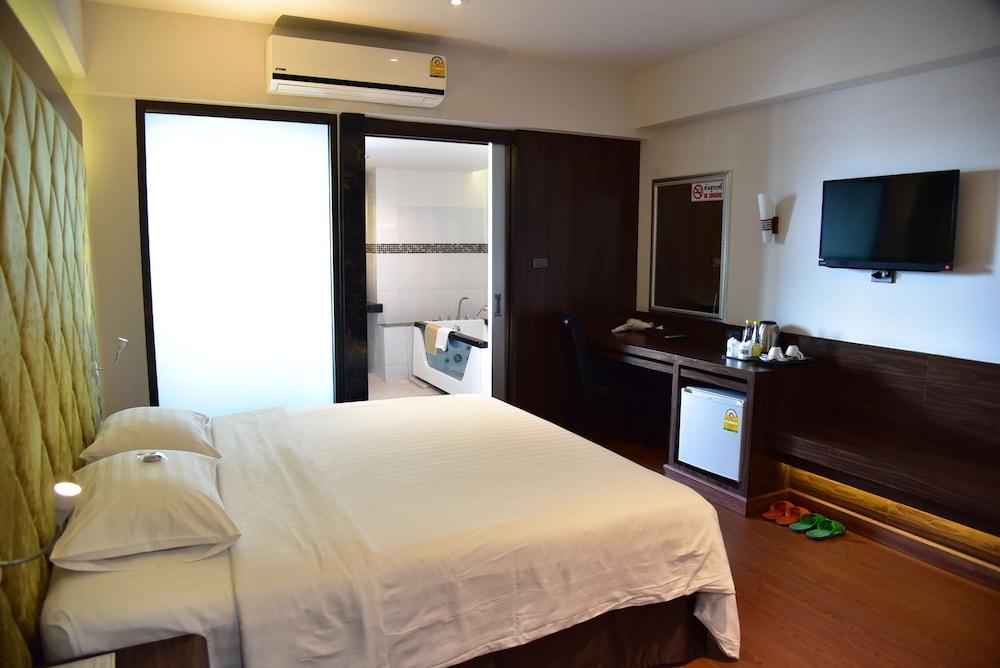 Grand Pink Hotel Hatyai Хат'яй Екстер'єр фото